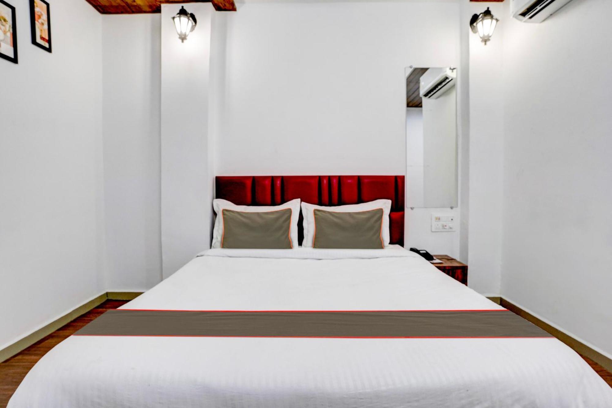 Hotel Silk, Premier Budget Friendly Luxury Hotel In Surat, Perfect For Families, Couples And Business Travelers المظهر الخارجي الصورة